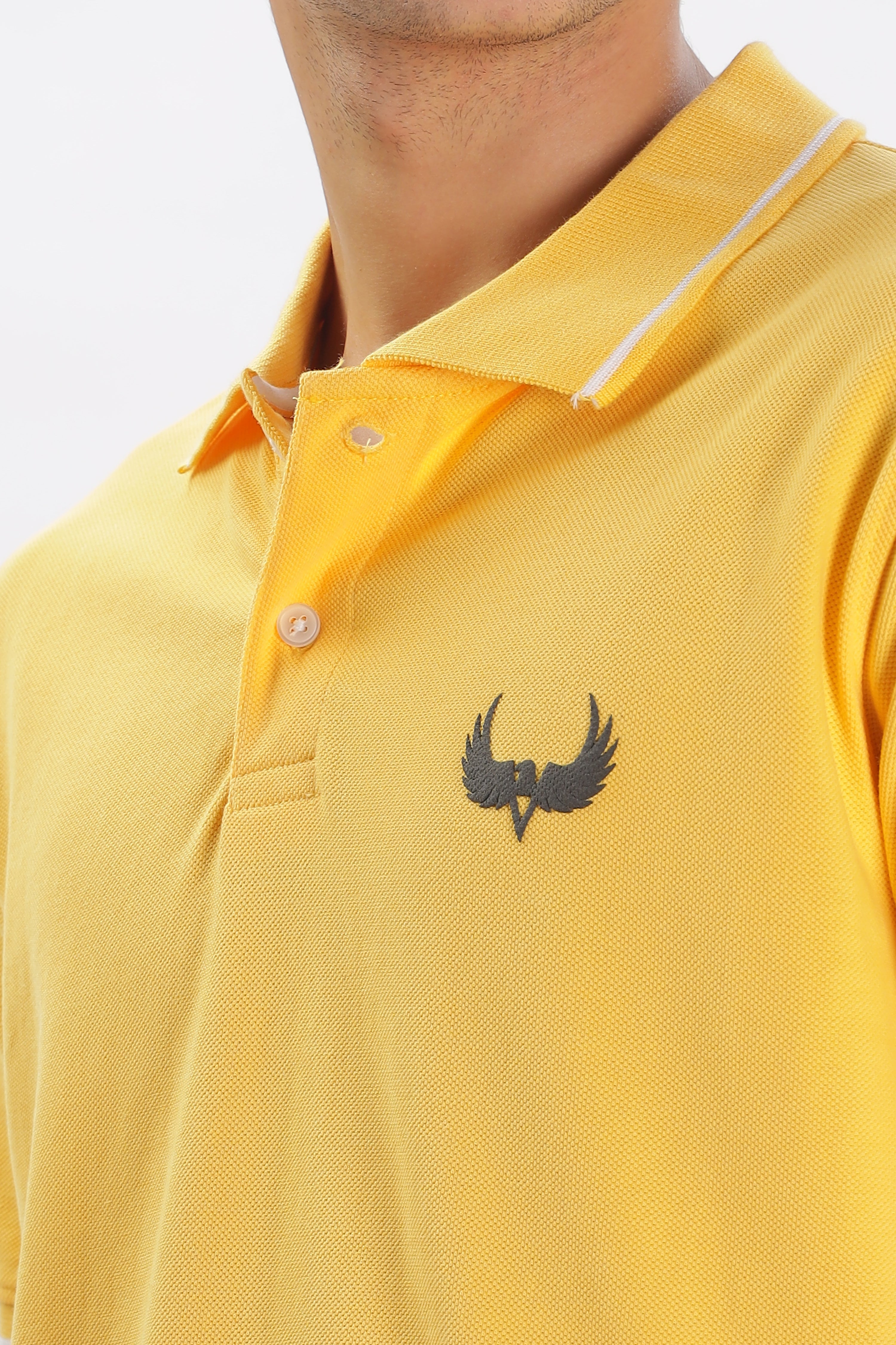 Avenster Men's Yellow Cotton Polo Shirt