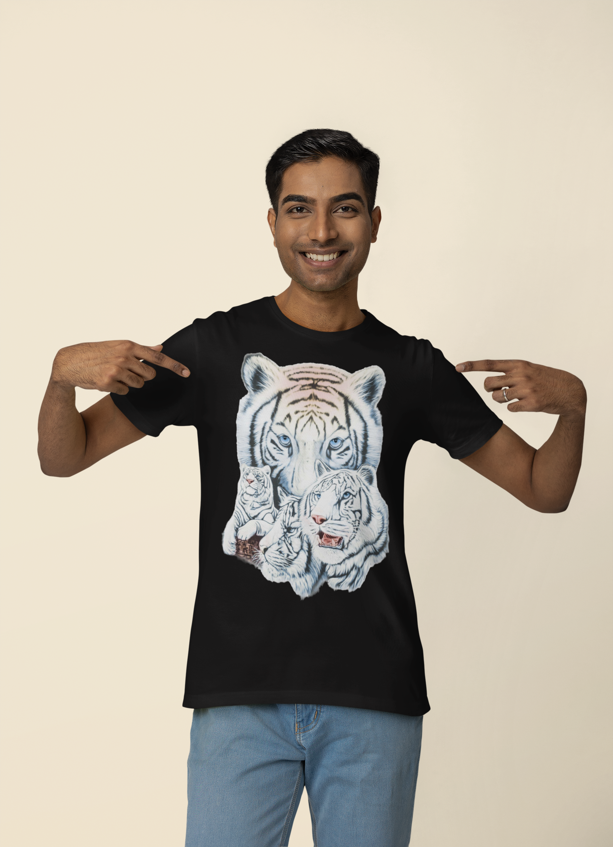 Avenster Radium-Printed Tiger Print T-shirt that Glows in the Dark