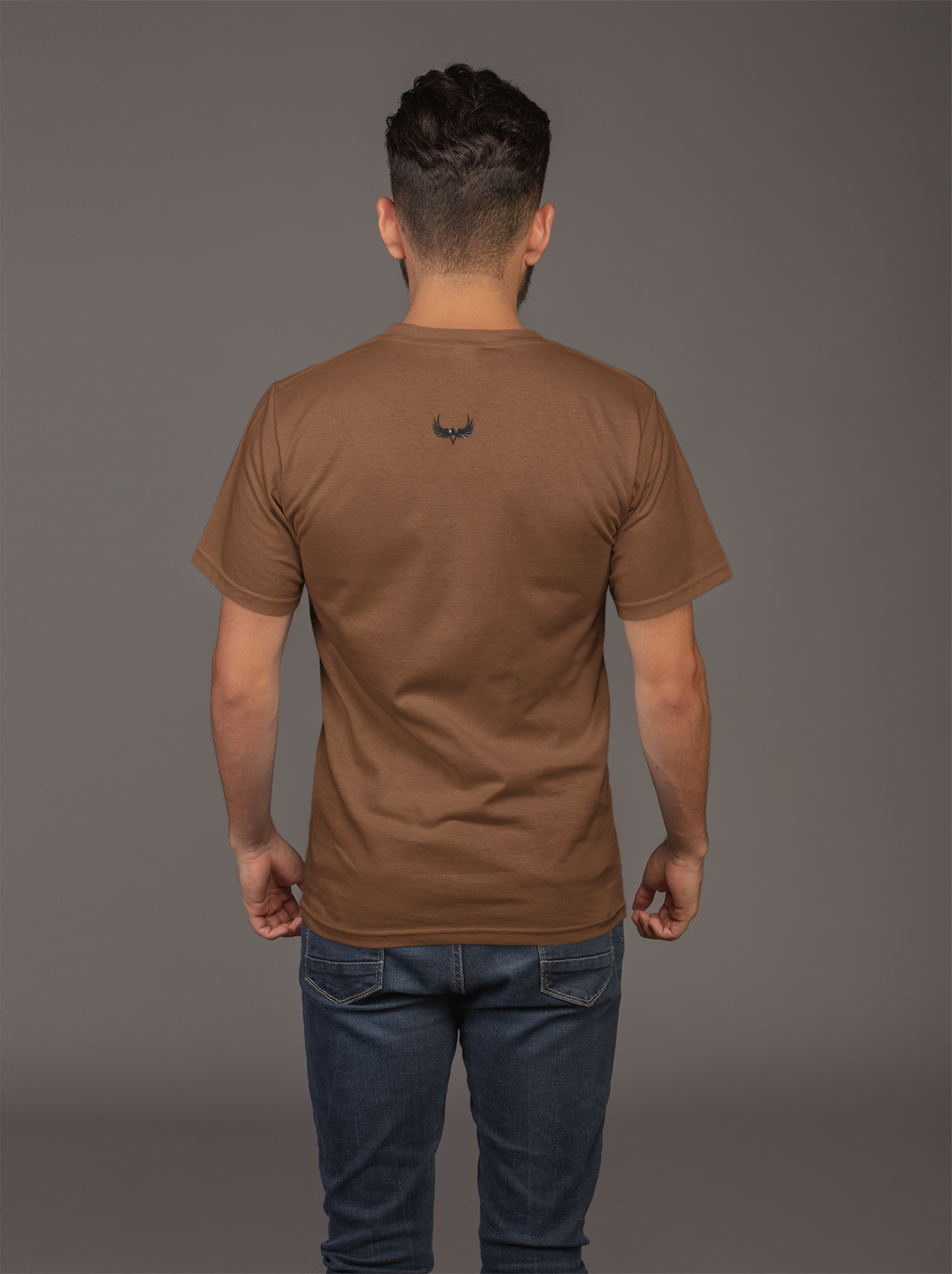 Avenster Brown T-shirt with Fox Graphic Design
